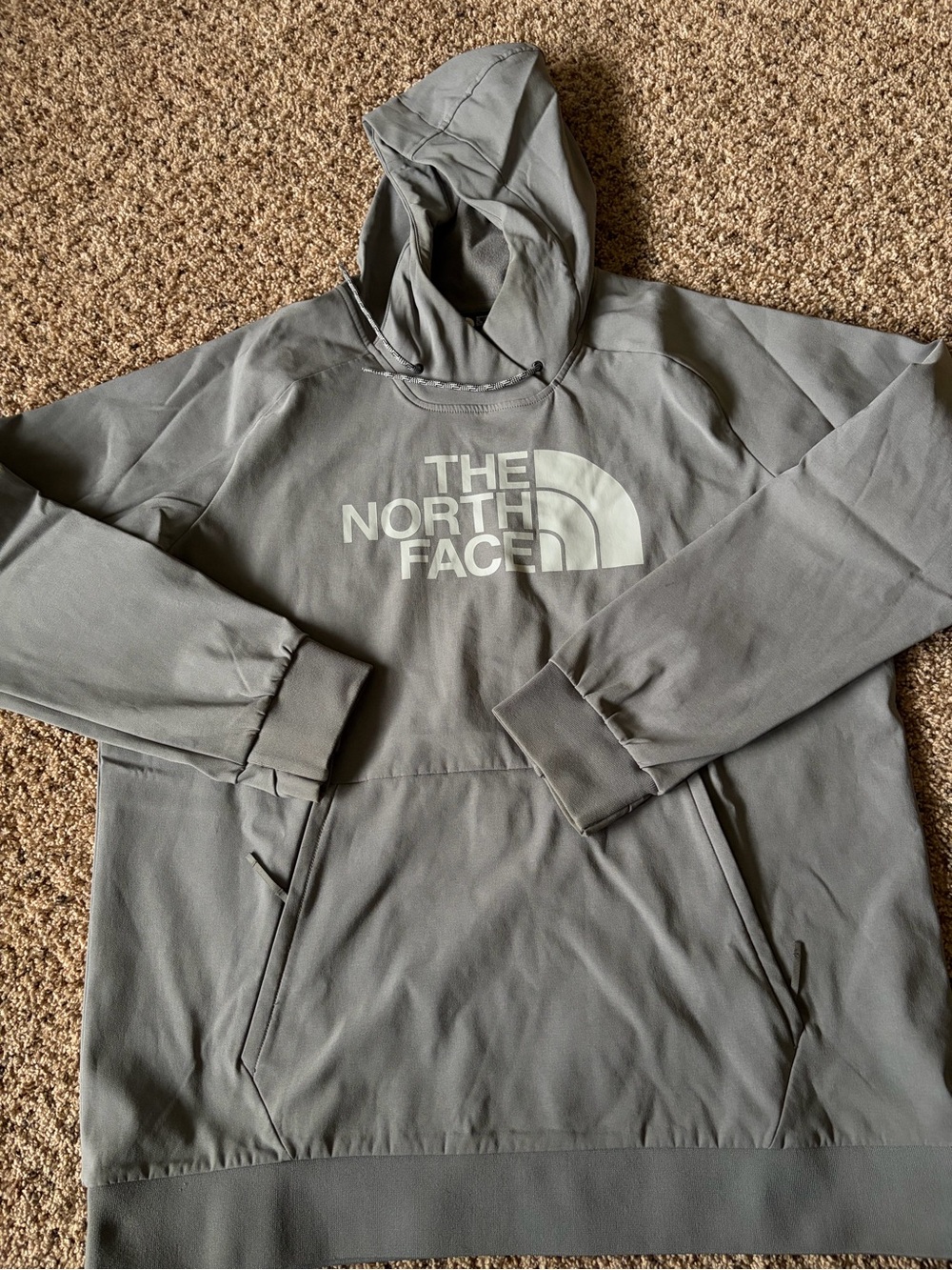 The North Face Men's Light Gray Crewneck Logo Hoodie